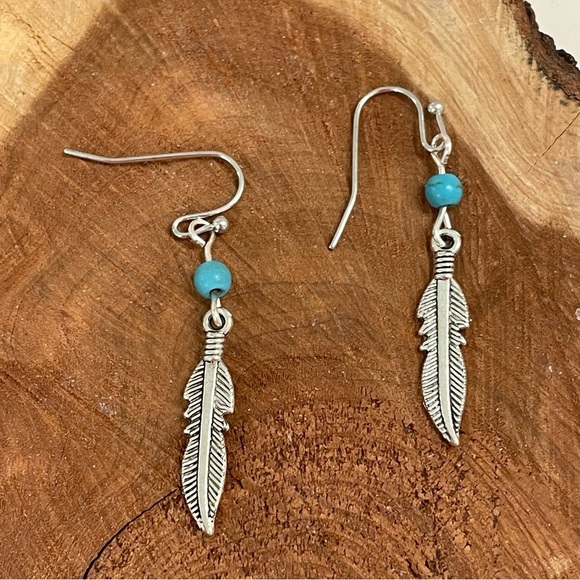 Jewelry - 2/$10♥️ silver feather earrings with teal bead